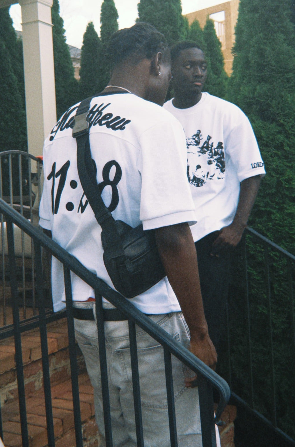 Jesus and Disciples ( T-shirt)